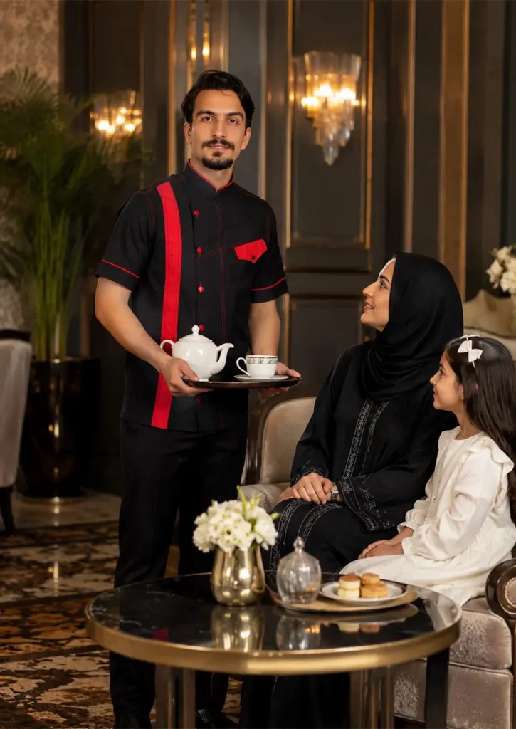 نارسیس مشکی قرمز